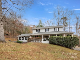 33 Ivy Cove Rd, Fairview, NC 28730