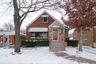 4003 East Ave, Berwyn, IL 60402