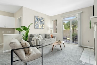 15300 112th Ave NE Unit C102, Bothell, WA 98011
