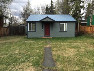 827 W 20th Ave, Anchorage, AK 99503