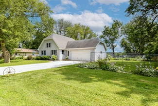 W307 N Circle Dr, Powers Lake, WI 53128