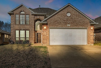 8837 Trace Ridge Pkwy, Fort Worth, TX 76244