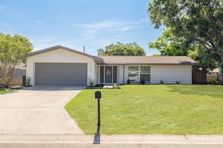 11296 115th St, Largo, FL 33778