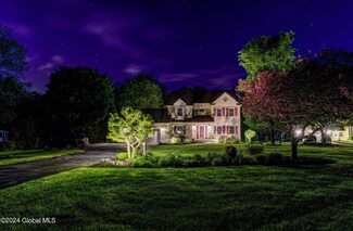 10 Marian Ct, Altamont, NY 12009
