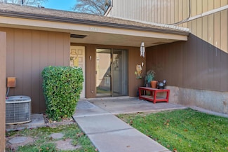 947 W Bloomington Dr S, St. George, UT 84790
