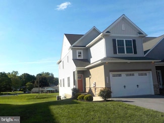 2564 Camas Ln, East Petersburg, PA 17520