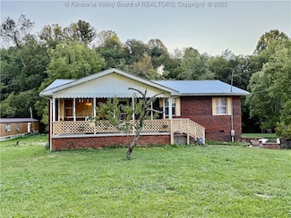 4739 Darnell Rd, Huntington, WV 25705