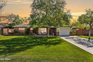 5529 N 19th St, Phoenix, AZ 85016