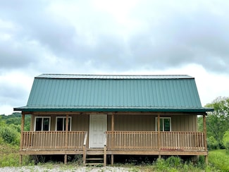 31166 Edmundson Rd, Vinton, OH 45686