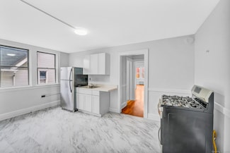 1040 Capitol Ave Unit 2E, Hartford, CT 06106