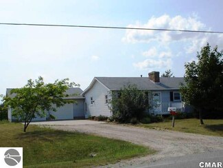 7202 S Mcclelland Rd, Ashley, MI 48806