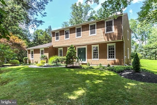 5937 Corrigan Rd, Doylestown, PA 18902