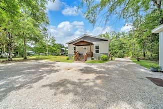 52 Lazy Bone St, Vernon, FL 32462