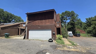 1768 Second Green Dr, Memphis, TN 38116