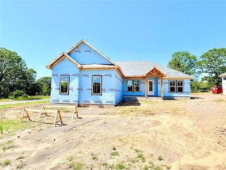 1346 Elk Horn Dr, Russellville, AR 72802