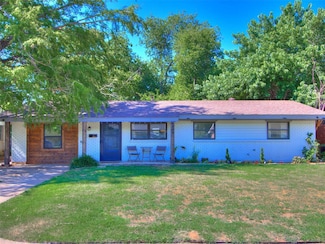 8209 NW 38th St, Bethany, OK 73008