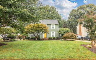 1608 Heraldry Ln, Greensboro, NC 27455