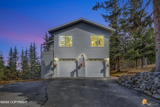 16361 Sandpiper Dr, Anchorage, AK 99516