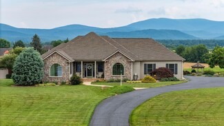 109 Abner Ln, Waynesboro, VA 22980