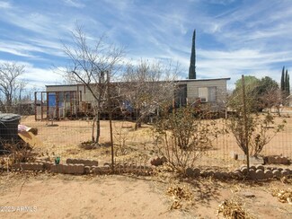 10054 Guidance Way, Hereford, AZ 85615