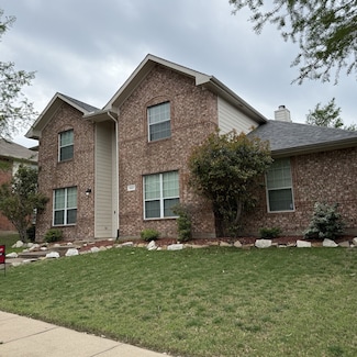 2827 Clear Creek Dr, Rockwall, TX 75032