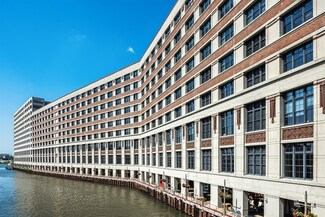900 N Kingsbury St Unit 700, Chicago, IL 60610