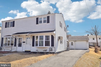 1529 Richard Ave, Bethlehem, PA 18018