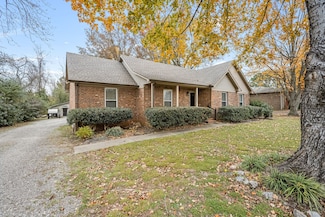 2258 W Primm Ln, Murfreesboro, TN 37129