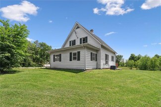 505 W 6th St, Urich, MO 64788