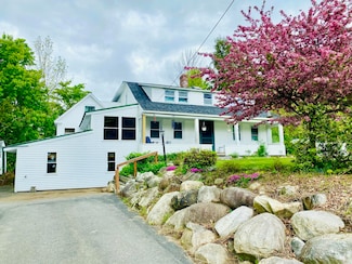 1097 Main St, Readfield, ME 04355