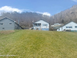 106 Henry Clay Hill Rd, Elkhorn City, KY 41522