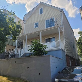 292 Summer St, Passaic, NJ 07055