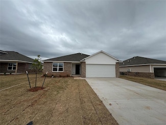 1216 E Stetson Ln, Mustang, OK 73064