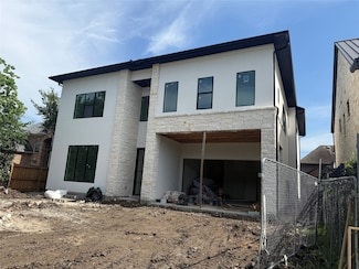 5321 Navarro St, Houston, TX 77056