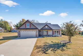 331 Hallie Olivia Dr, Inman, SC 29349