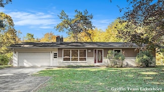 6965 Holly Dr, West Olive, MI 49460