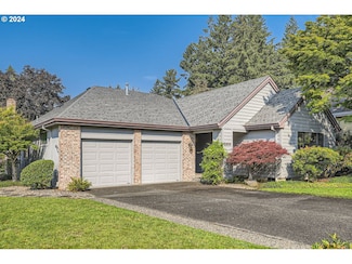 2808 SE Spyglass Dr, Vancouver, WA 98683