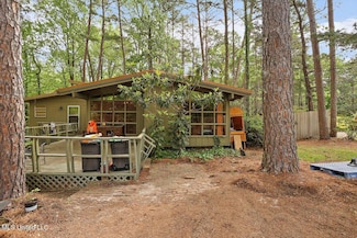 117 Sweetgum Ln, Florence, MS 39073