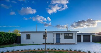 10840 SW 52nd Dr, Miami, FL 33165