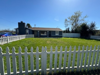 1474 Smith Rd, Yuba City, CA 95993