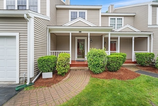 18 Hitching Post Ln Unit 18, Northborough, MA 01532