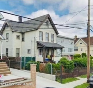 102 Mersereau Ave, Staten Island, NY 10303