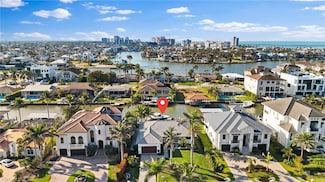 266 Egret Ave, Naples, FL 34108
