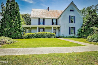 454 Cedar St, Bluff City, TN 37618