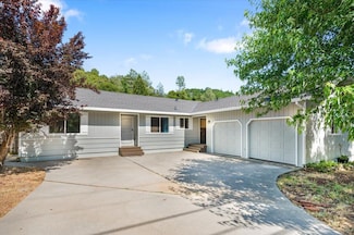 15745 Brewer Rd, Grass Valley, CA 95949