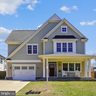 9203 Shelton St, Bethesda, MD 20817