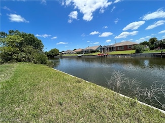 31 NE 12th Ct Unit 16, Cape Coral, FL 33909