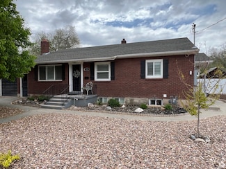 150 S Center St, Goshen, UT 84633