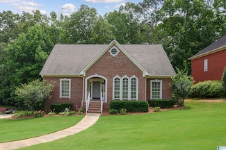 8435 Warwick Dr, Morris, AL 35116