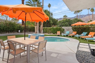 1245 S Sunrise Way, Palm Springs, CA 92264